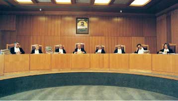 Οι χήροι με ανήλικα παιδιά δικαιούνται μέρισμα από το μετοχικό ταμείο, έκρινε το ΣτΕ