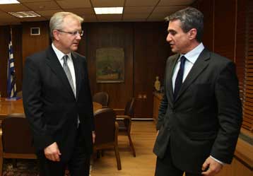 Αλλαγές στο καθεστώς των μισθών και στην ελεύθερη αγορά εργασίας συνιστά ο Όλι Ρεν