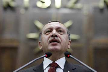 Αποκλείει το ενδεχόμενο άμεσης επιστροφής του πρεσβευτή της στην Ουάσινγκτον η Τουρκία