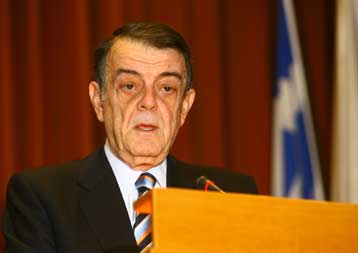 Παραιτήθηκε ο Μίνως Κυριακού από μέλος της ΕΟΕ