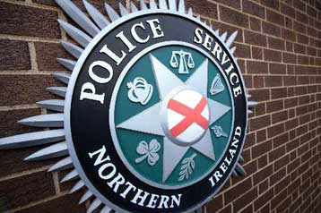 Ιστορική συμφωνία στη Βόρεια Ιρλανδία για τη μεταβίβαση εξουσιών