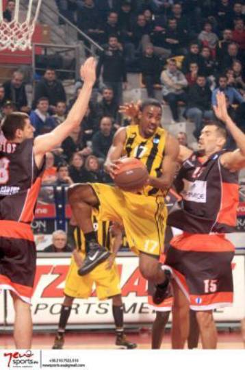 Δεύτερος ο Αρης και παίζει κόντρα στη Βαλένθια για τα προημιτελικά