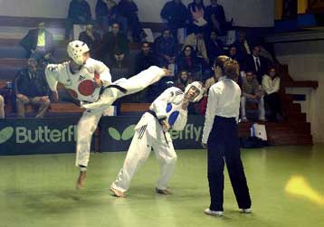 Ασημένιο μετάλλιο για τον Τζέλλο στο Παγκόσμιο εφήβων ταεκβοντό