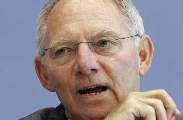 Αυστηρή επιτήρηση και δυνατότητα εξόδου των «απείθαρχων» από το ευρώ ζητεί η Γερμανία