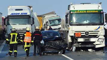 Καραμπόλα περισσότερων από 100 οχημάτων σε αυτοκινητόδρομο στη Βαυαρία