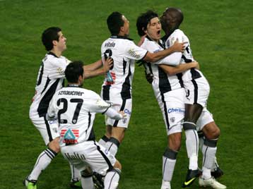 Με καλή διάθεση και… Εντίνιο ο ΠΑΟΚ στο ντέρμπι με τον Αρη