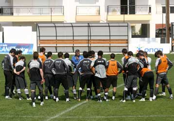 «Διπλό» τίτλου ψάχνει ο ΠΑΟΚ επί του Αρη στο «Βικελίδης»