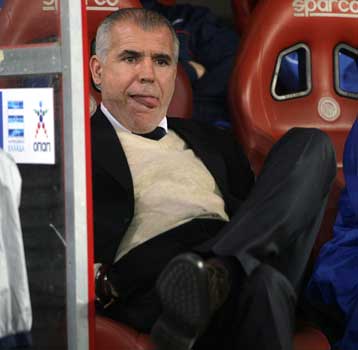 Ο «Αναστό» διέγραψε το πρόστιμο και θα εισηγηθεί πριμ για το 2-2 στο Καραϊσκάκη