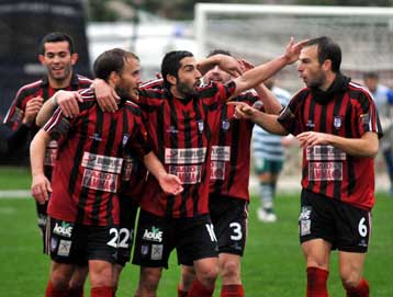 Ανατροπή και ελπίδες ανόδου για Παναχαϊκή, ξέφυγε η Αναγέννηση Επανωμής στο βορρά