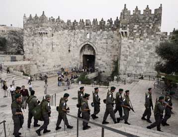 Συνεχίζεται η ένταση ανάμεσα σε Ισραηλινούς-Παλαιστίνιους στην ανατολική Ιερουσαλήμ
