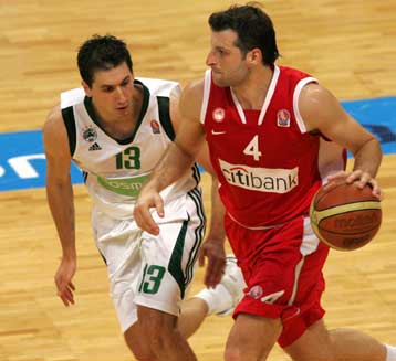 Διαμαντίδης και Παπαλουκάς στους κορυφαίους της 10ετίας