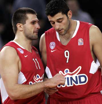 Εκτός και πάλι ο Κλέιζα, πανέτοιμος ο Μπουρούσης