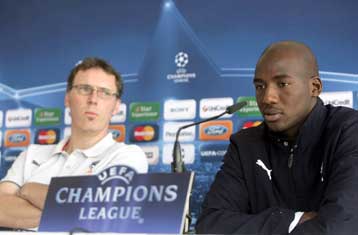 Ο Μπλαν θέλει ένα γκολ επί του Ολυμπιακού και μετά… ξεκούραση