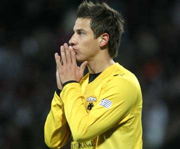 Συνάντηση Αδαμίδη-Νέμεθ για παραμονή του Ούγγρου