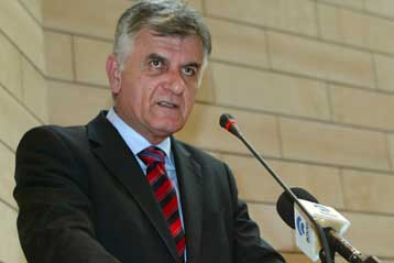 Αλλαγή του κανονισμού της Βουλής προς «πραγματικό πόθεν έσχες» εξήγγειλε ο Φ.Πετσάλνικος