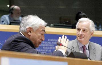 Για την Ελλάδα θα υπάρξει λύση σε ευρωπαϊκό επίπεδο, εκτιμά ο Στρος-Καν του ΔΝΤ