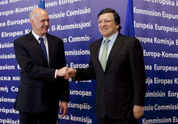 Αποφασιστικότητα για στήριξη της Ελλάδας σε ευρωπαϊκό πλαίσιο εξέφρασε ο Μπαρόζο