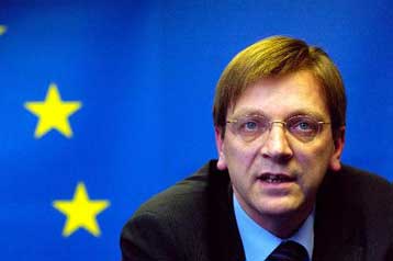 «Κατηγορώ» Φέρχοφστατ κατά Μέρκελ για έλλειψη αλλελεγγύης στην Ελλάδα