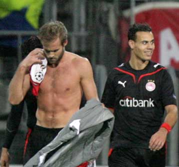 Ενοχλήσεις αισθάνονται Ζαϊρί και Μέλμπεργκ, σε εξετάσεις ο Μαροκινός