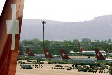 Έρευνα στην Ελβετία για θάνατο Νιγηριανού πριν από αναγκαστικό επαναπατρισμό