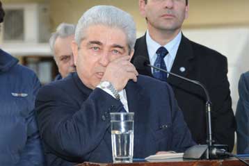 Επειγόμαστε για λύση, αλλά όχι για οποιαδήποτε λύση ξεκαθαρίζει ο Δ.Χριστόφιας