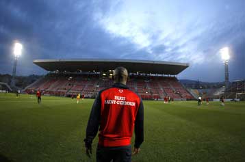 Από την κορυφή «βλέπει» η Οσέρ τις Μπορντό και Μονπελιέ