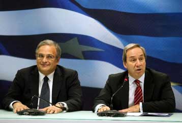 Στο «κόκκινο» οι σχέσεις Αλογοσκούφη-Παπαθανασίου για τις ευθύνες της κρίσης