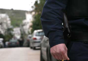 Σε διαθεσιμότητα δύο αστυνομικοί για παράβαση του νόμου περί ναρκωτικών