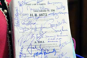 Εγκρίθηκε από τη Βουλή των Αντιπροσώπων η μεταρρύθμιση στο σύστημα Υγείας των ΗΠΑ