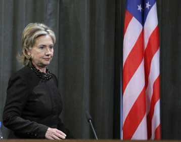 «Δύσκολες και απαραίτητες επιλογές» πρέπει να κάνει το Ισραήλ, λέει η Κλίντον