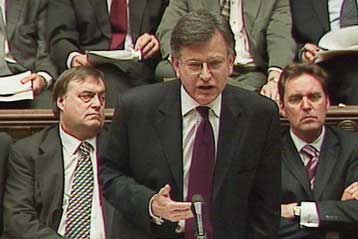 Σκάνδαλο για πρώην «υπουργούς προς ενοικίαση» εκθέτει τους Βρετανούς Εργατικούς