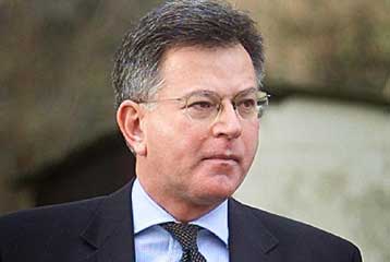 Διαγραφές στους Εργατικούς υπό το βάρος νέου πολιτικού σκανδάλου