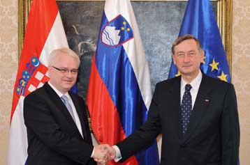 Ανώτατο Δικαστήριο της Σλοβενίας εγκρίνει συμφωνία για συνοριακές διαφορές με Κροατία