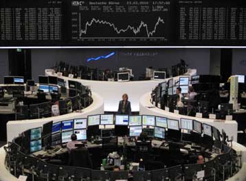 Πράσινοι οι δείκτες των ευρωπαϊκών αγορών και της Γουόλ Στριτ την Τρίτη