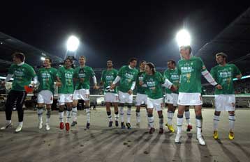 Στον τελικό η Βέρντερ Βρέμης, Σάλκε και Μπάγερν για το δεύτερο εισιτήριο