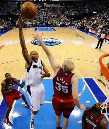 Και χωρίς τον Νοβίτσκι οι Μάβερικς κερδίζουν