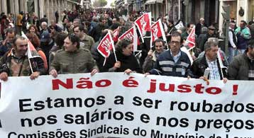 Σε υποβάθμιση της πιστοληπτικής αξιολόγησης της Πορτογαλίας προχώρησε η Fitch