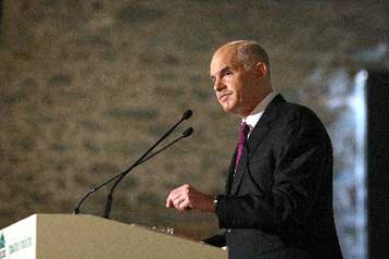 Ραντεβού Παπανδρέου – Γκρούεφσκι στις Βρυξέλλες