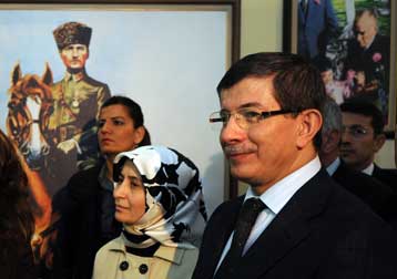 Ένταξη της ΠΓΔΜ σε διεθνείς οργανισμούς με το «συνταγματικό της όνομα» ζητά η Τουρκία