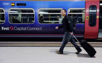 Απεργία αποφάσισαν οι εργαζόμενοι στους βρετανικούς σιδηρόδρομους