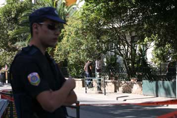 Σύλληψη 22χρονου για συμμετοχή στους «Πυρήνες της φωτιάς»