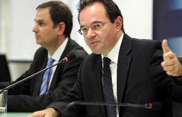 O ρόλος του ΔΝΤ στο επίκεντρο μετά τη συμφωνία στήριξης της Ελλάδας