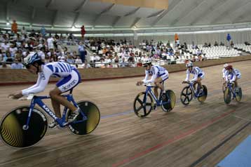 Πανελλήνιο ρεκόρ στο ομαδικό πουρσουίτ σημείωσε η εθνική ποδηλασίας