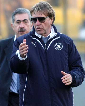 Προς «διαζύγιο» οδεύει η Καβάλα με τον Ολλανδό τεχνικό Ααντ Ντε Μος