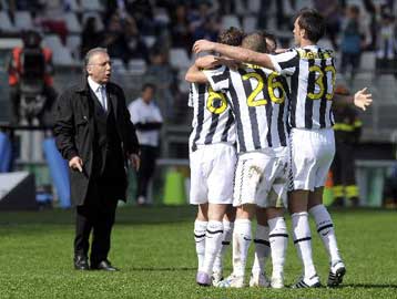 Και άλλη ευκαιρία έχασε η Μίλαν, ισόπαλος ο «ελληνικός εμφύλιος»