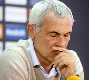 Ο Κούπερ προειδοποίησε για… άδειο τάνκερ και ο Φαράντος για δύσκολη συνέχεια