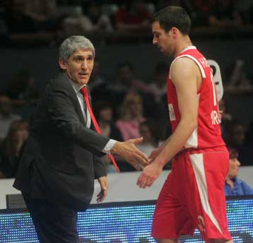 Ο Γιαννάκης ζήτησε καλή εμφάνιση και 3-0 απέναντι στον Πρόκομ