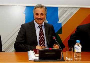 Να ανοίξει -εκ νέου- ο «φάκελος» της αγοράς πετρελαιοειδών δεσμεύτηκε ο Ι.Μανιάτης