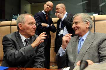 Ευρωπαϊκή οικονομική διακυβέρνηση ζητούν Σόιμπλε και Ρεν