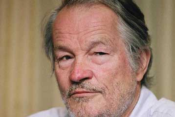 «Δαίμονες» διά χειρός Πέτερ Στάιν τον Ιούλιο στην Αθήνα